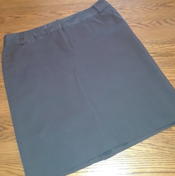 Size 16 plus brown straight skirt - Picture 2 of 12